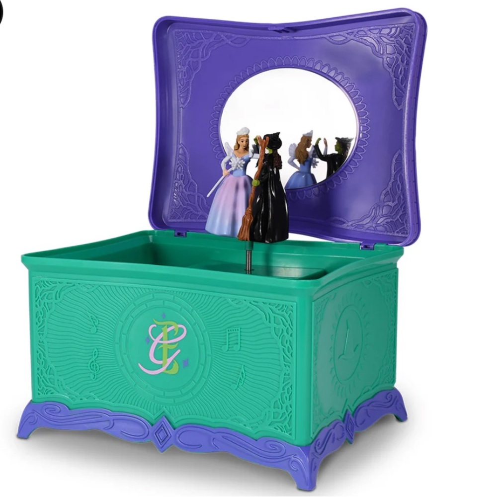Wicked Musical Box Popcorn Bucket / Makeup Case Never Used Condition with Mirror